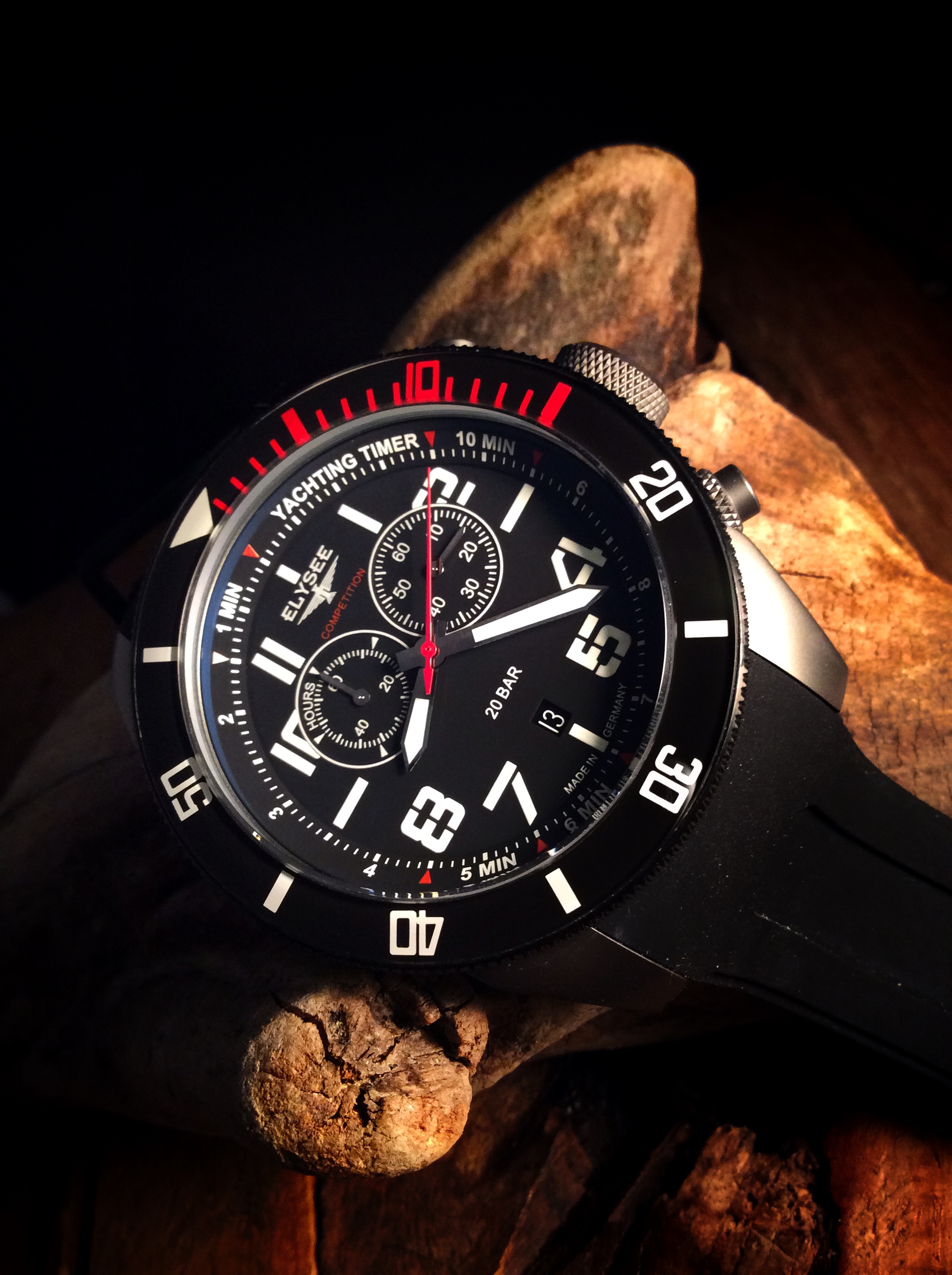 TIMER to – YACHT Time ELYSEE Review: Watches Blog Watch